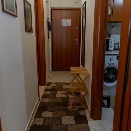 Apartment Stel House