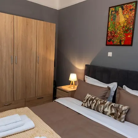 Stel House Apartment *