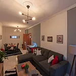 Stel House *